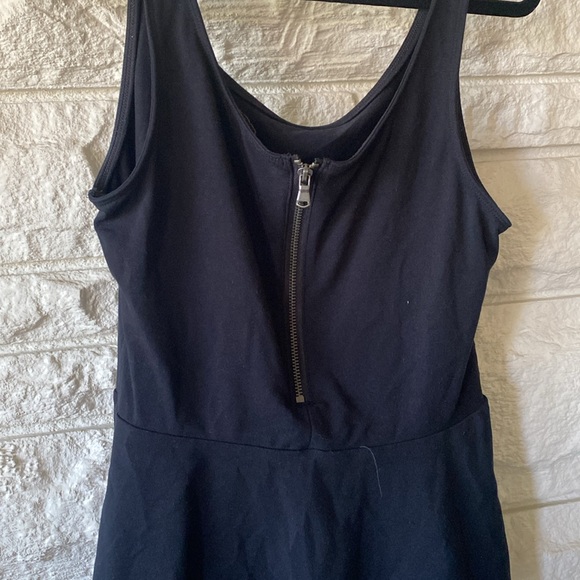 🖤Express Peplum Top - Medium - Picture 4 of 6